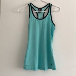 Nike workout tank